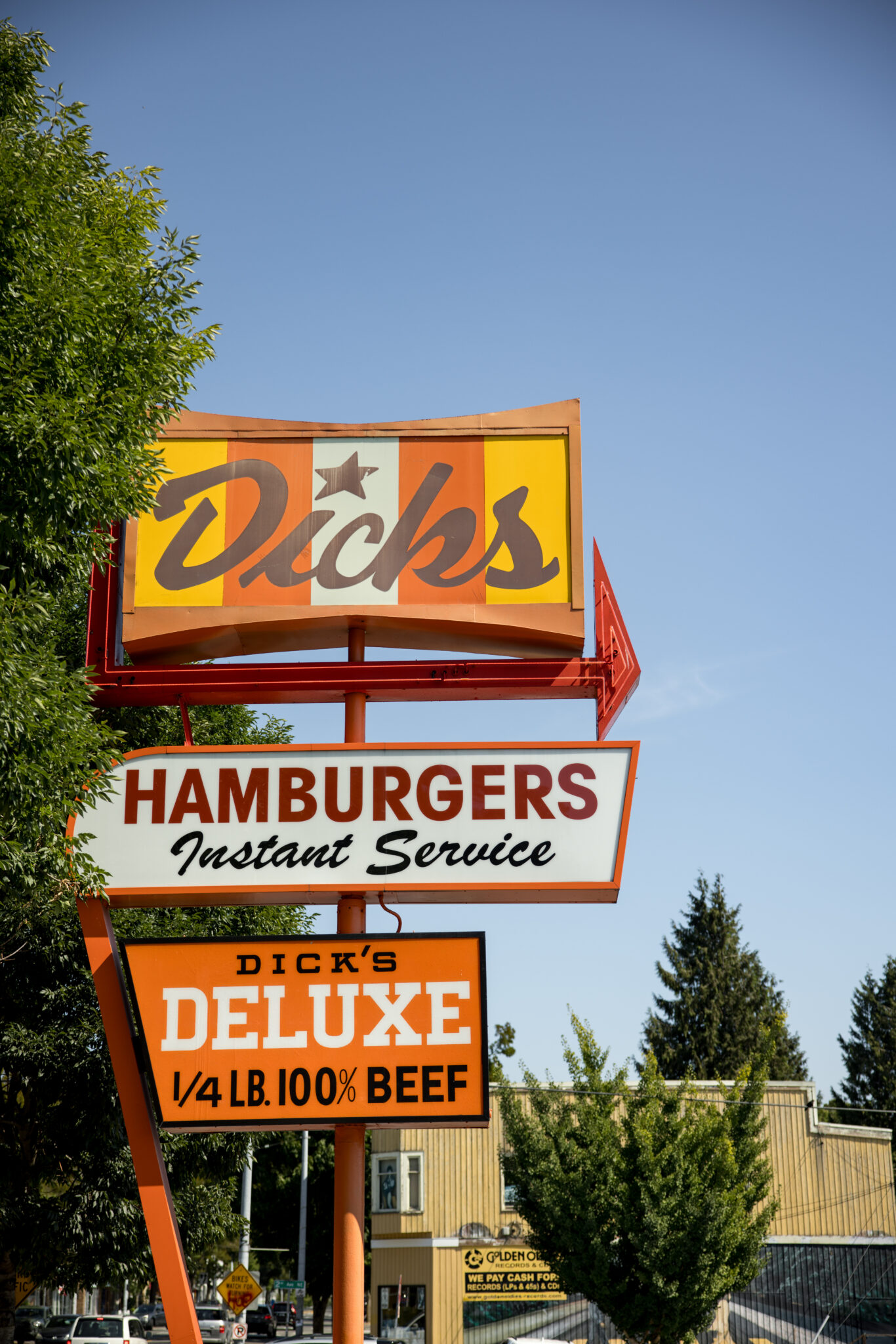 Hamburgers Instant Service sign in wallingford