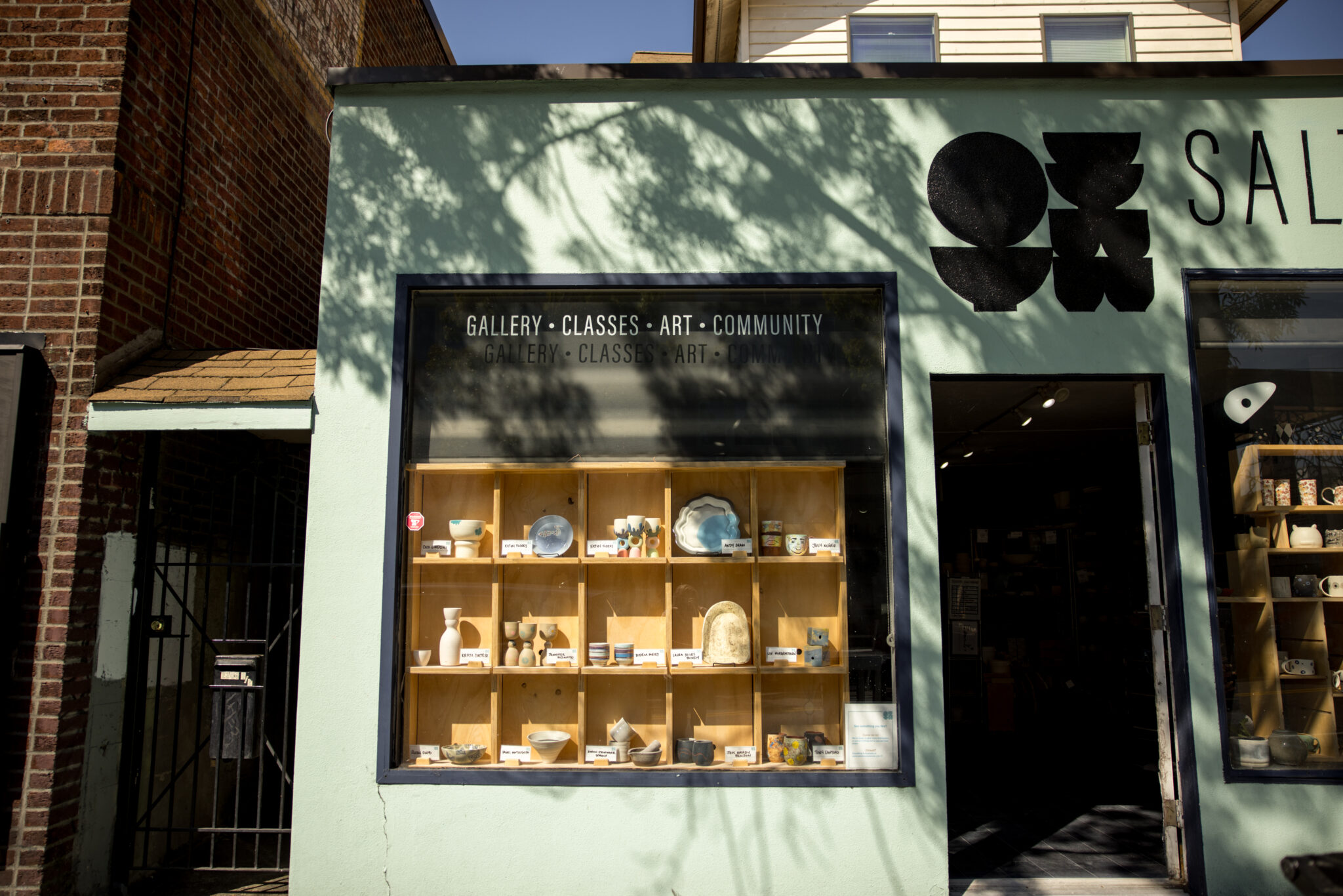 Storefront of an art gallery in wallingford